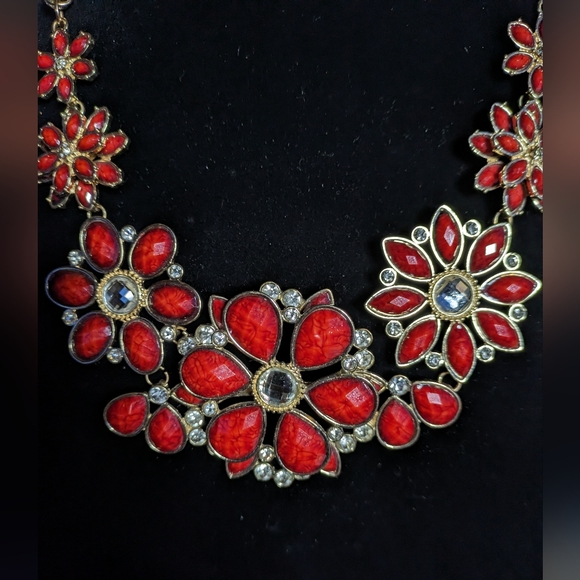 NWOT Amrita Singh Austrian Crystals Statement‎ Necklace. - Picture 3 of 6